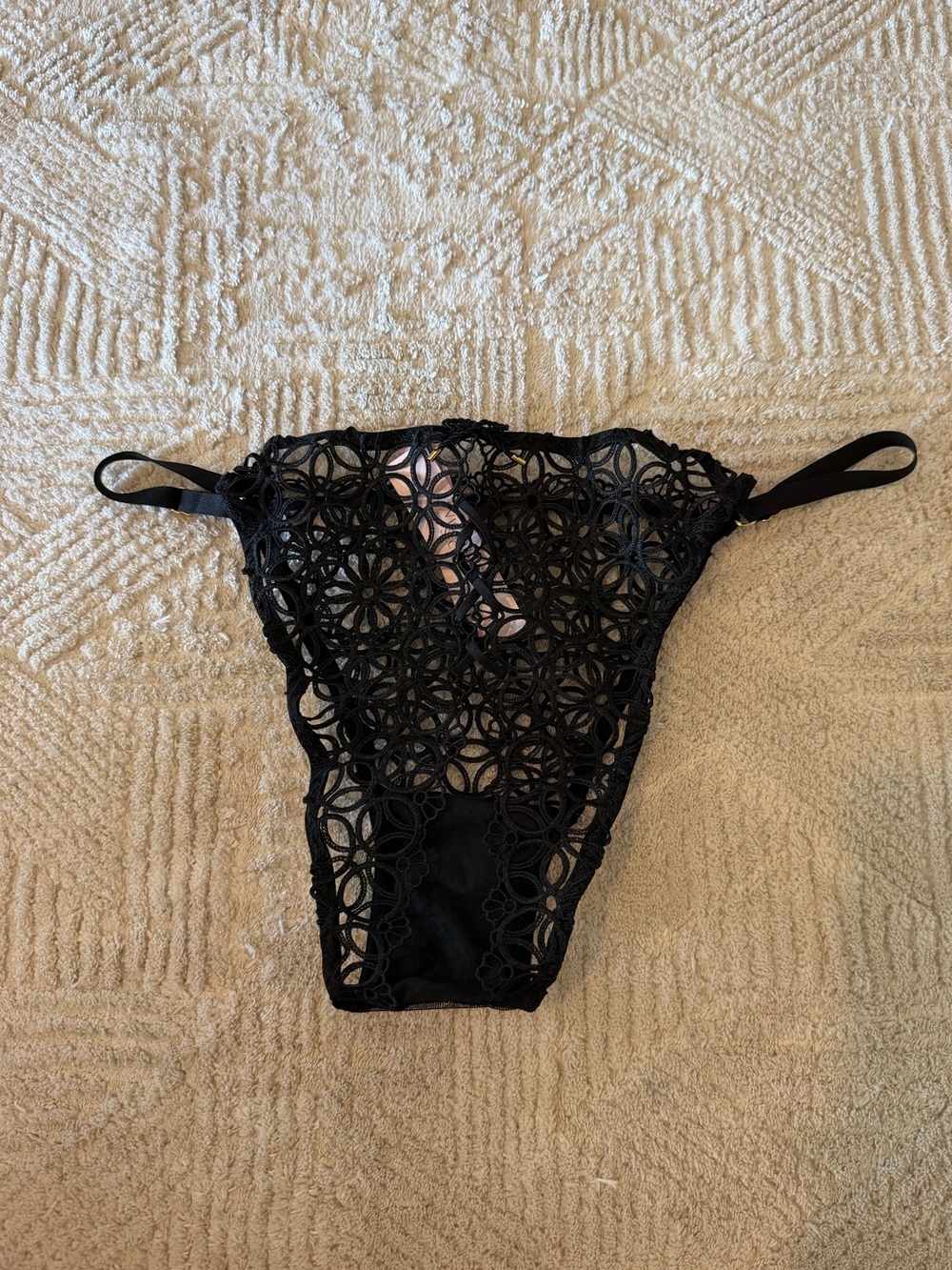 Victoria's Secret Black Floral Bow Very Sexy Brazilian Panties Size Large